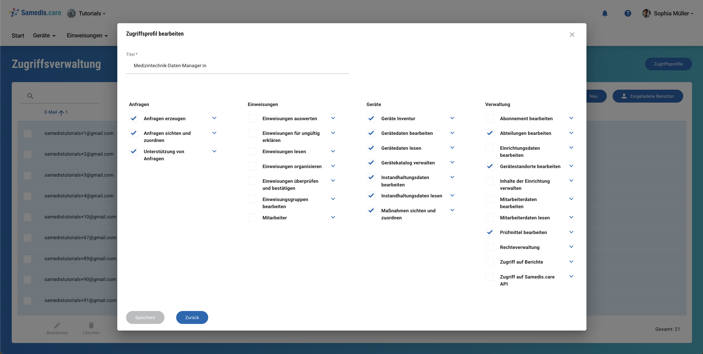 Medizintechnik-Daten-Manager:in