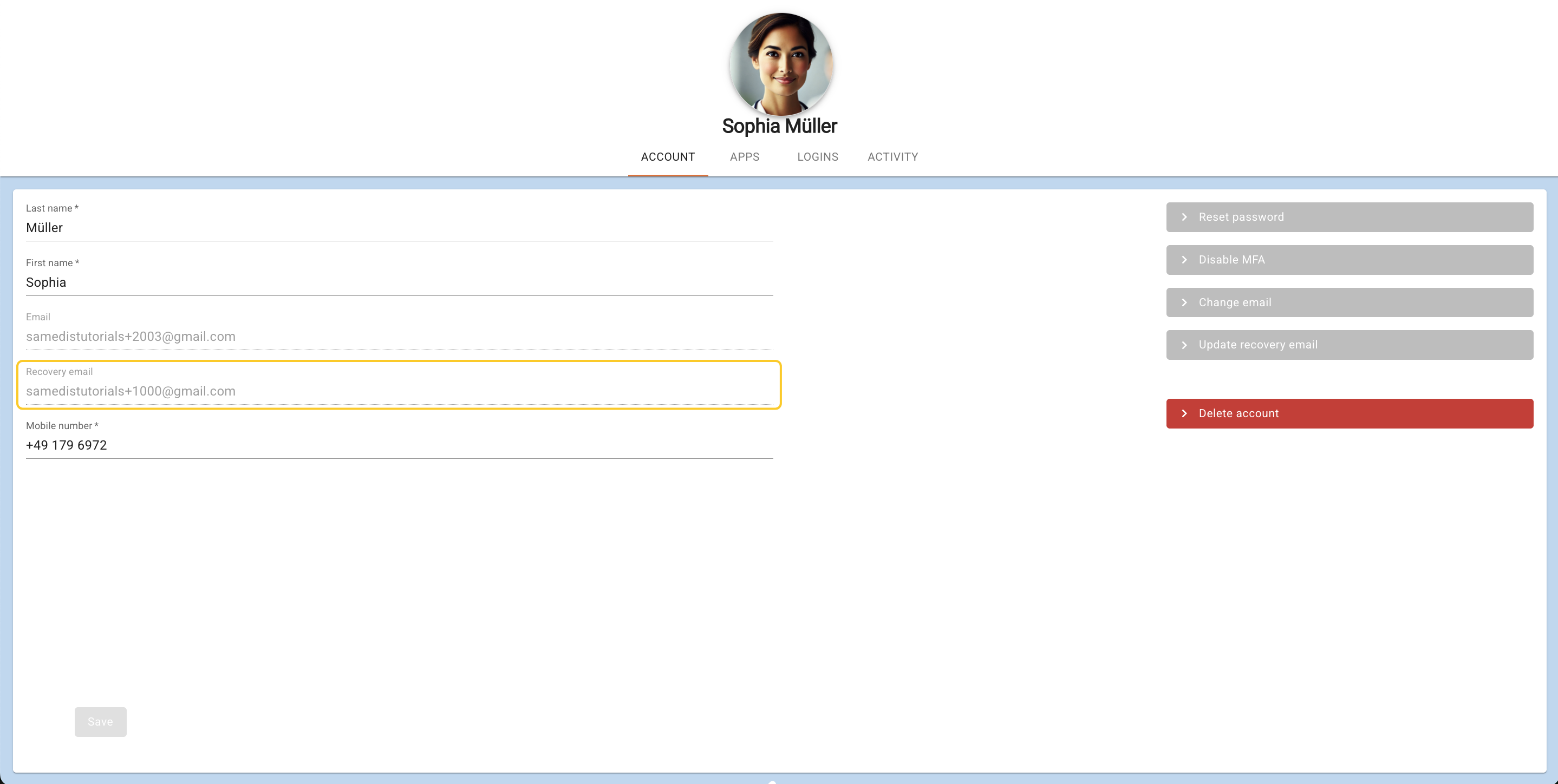 Настроен ли резервный email?